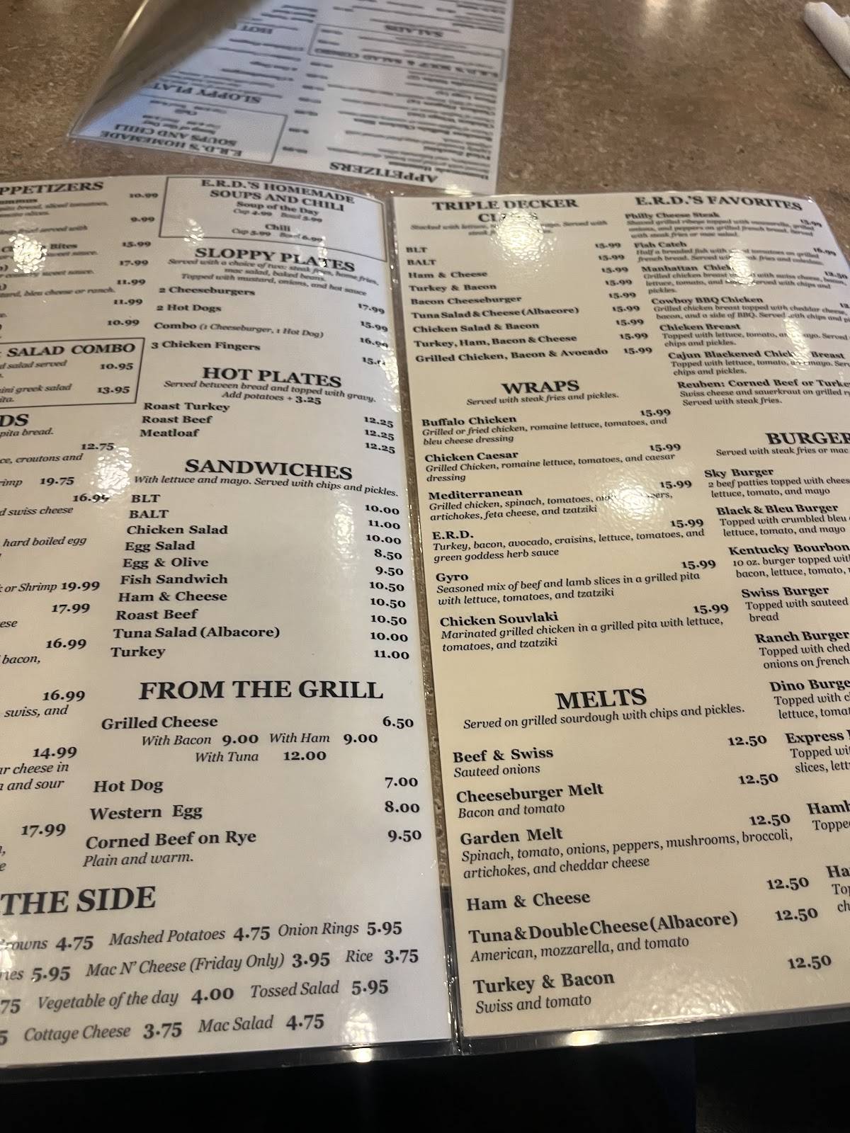 East Ridge Diner and Steak House меню