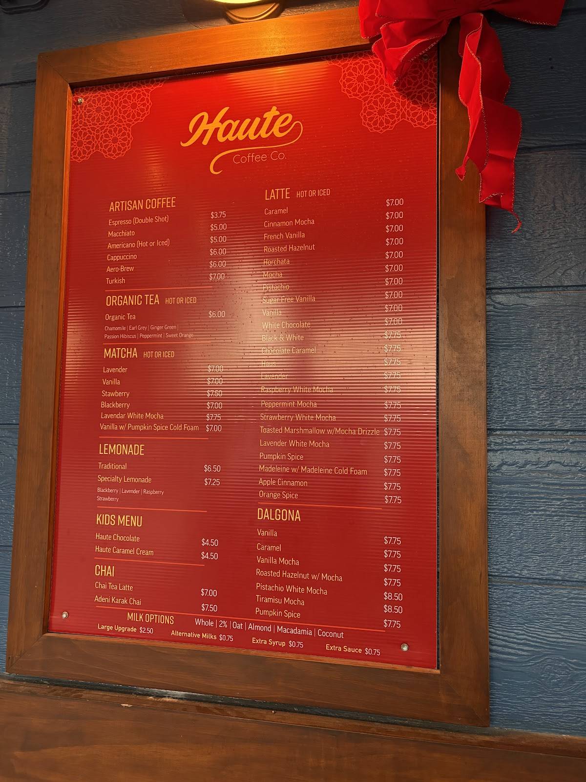 Haute Coffee Flamingo меню