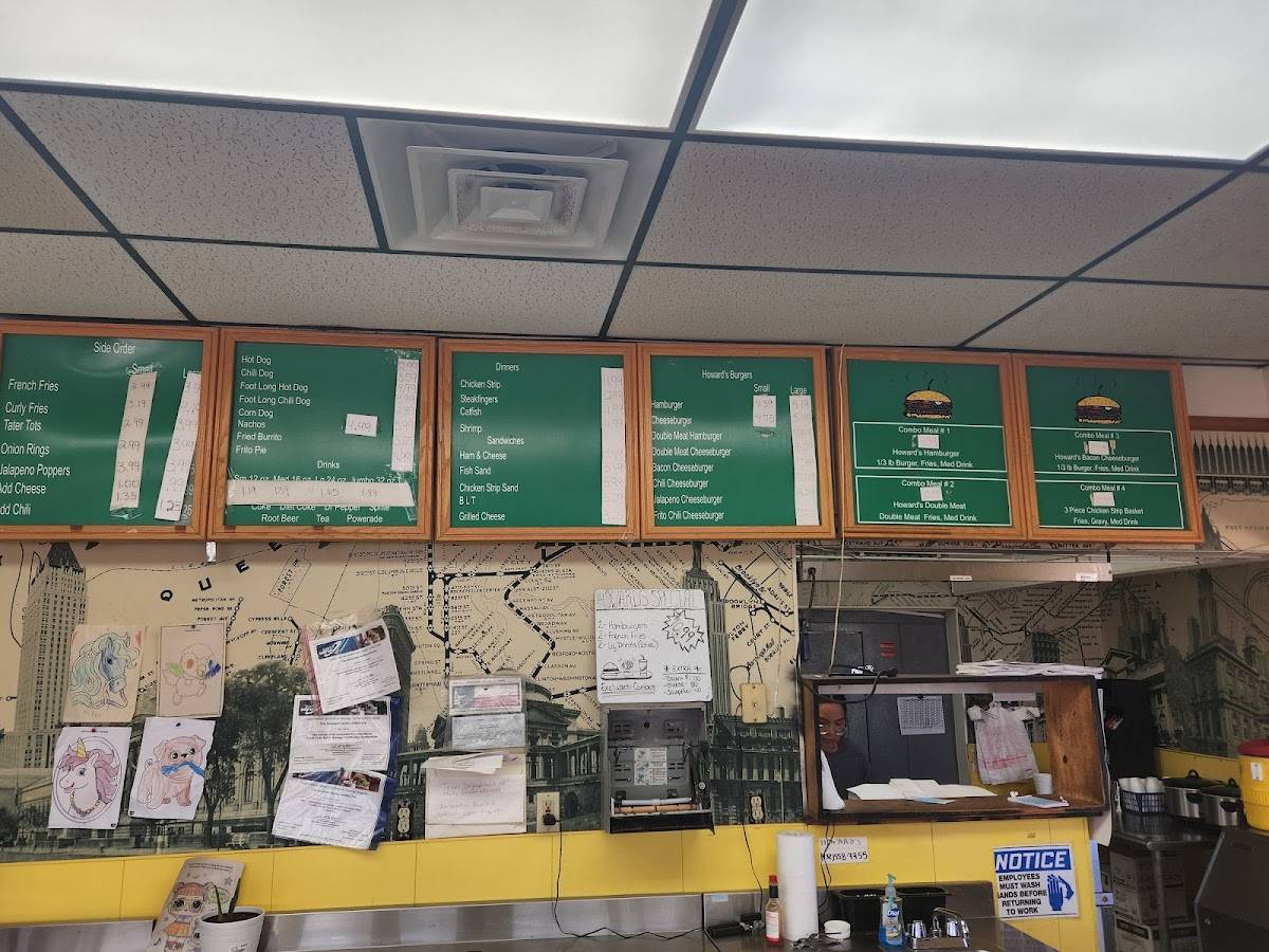 Howard's Drive Inn меню
