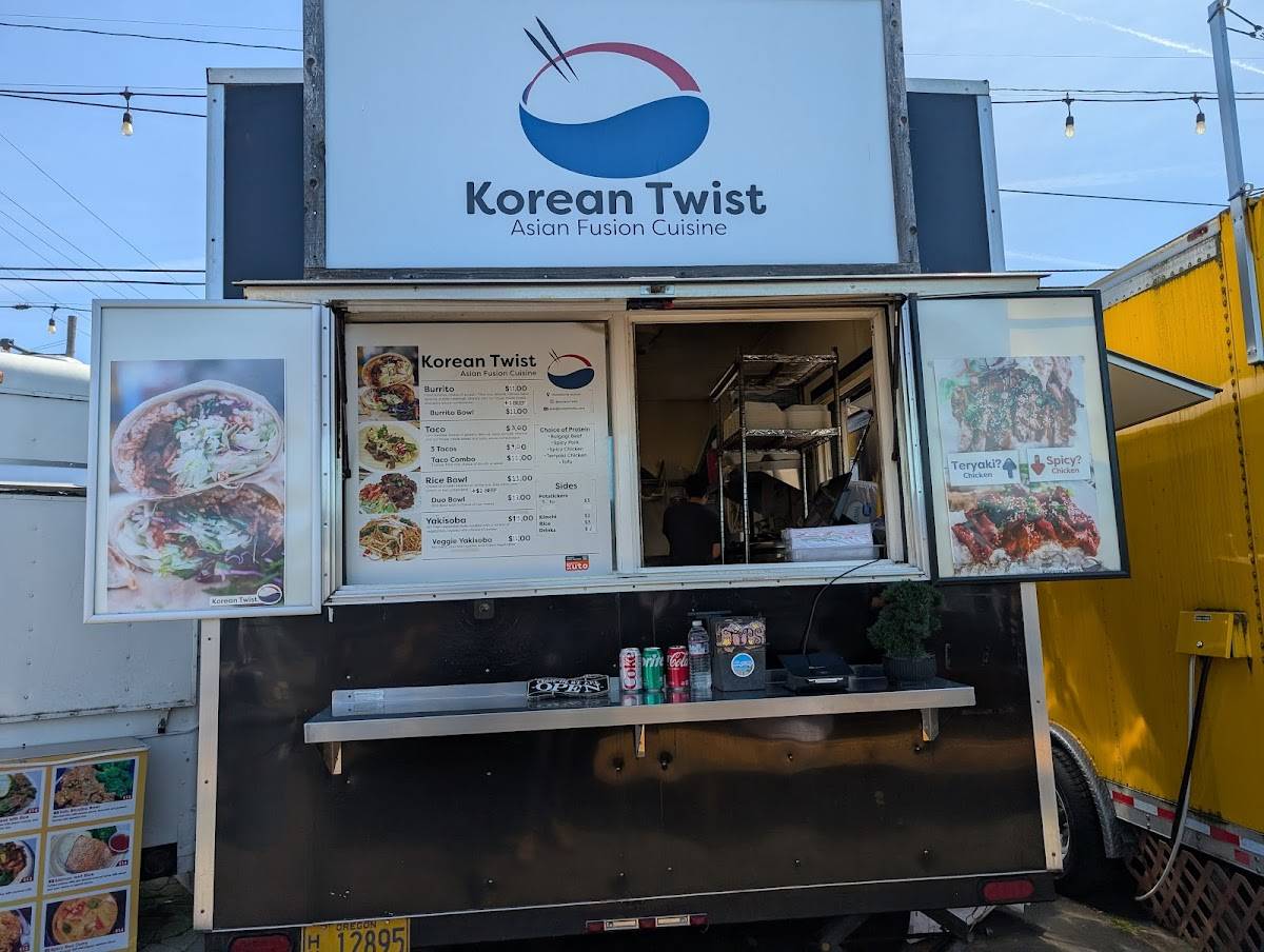 Korean Twist at Hawthorne Asylum меню