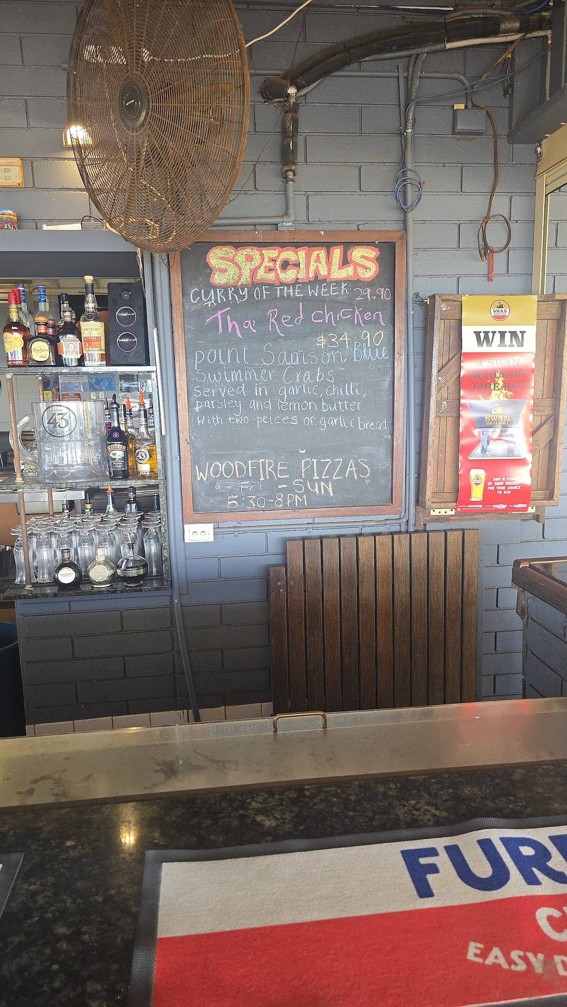 Samson Beach Tavern меню