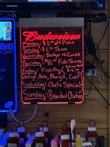 Rae's Bar and Grill меню