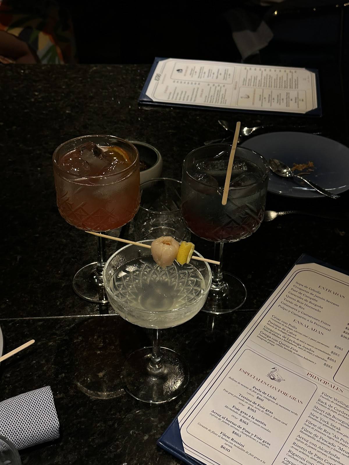 Astro Bistrospirits меню