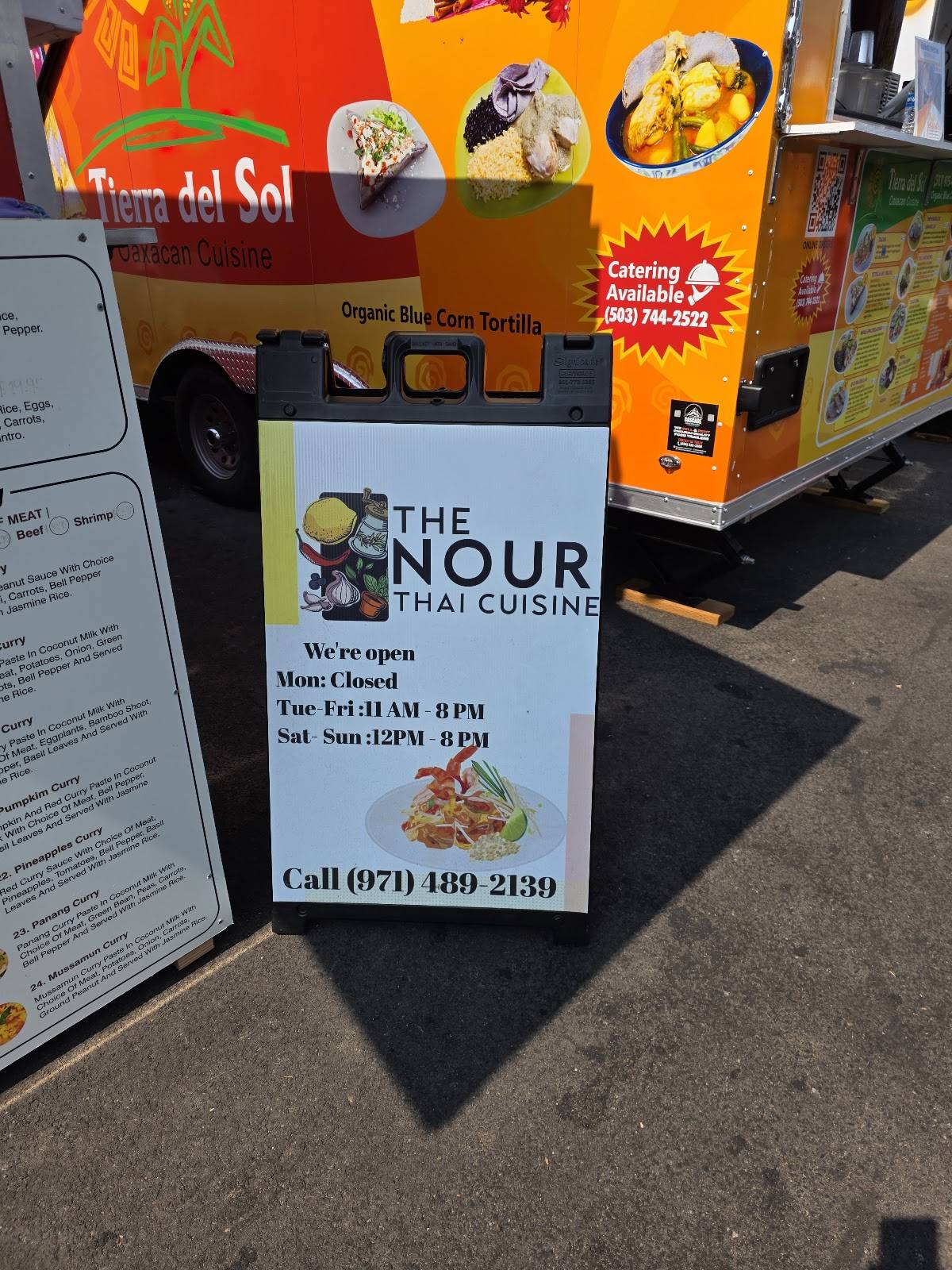 The Nour Thai Cuisine меню