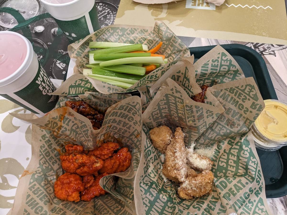 Wingstop меню