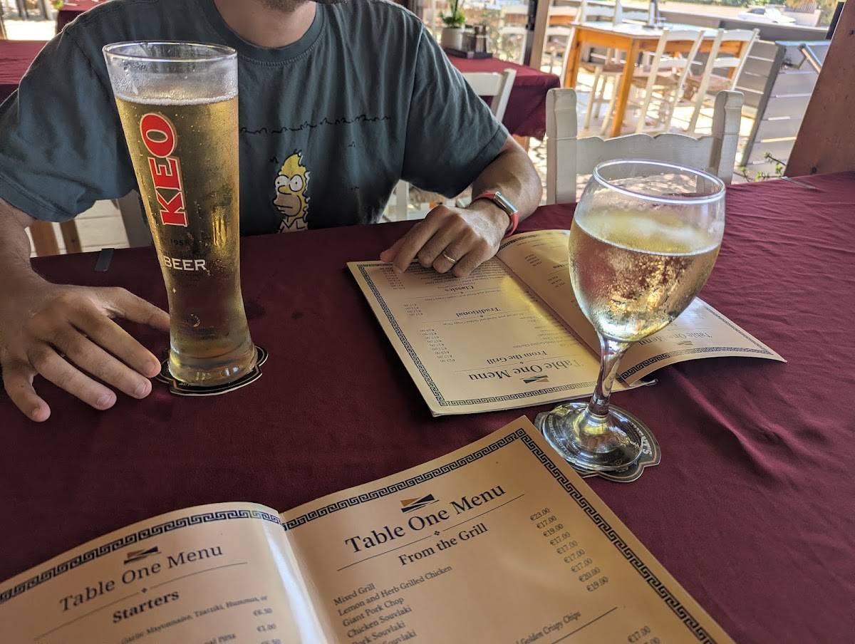 Table One меню