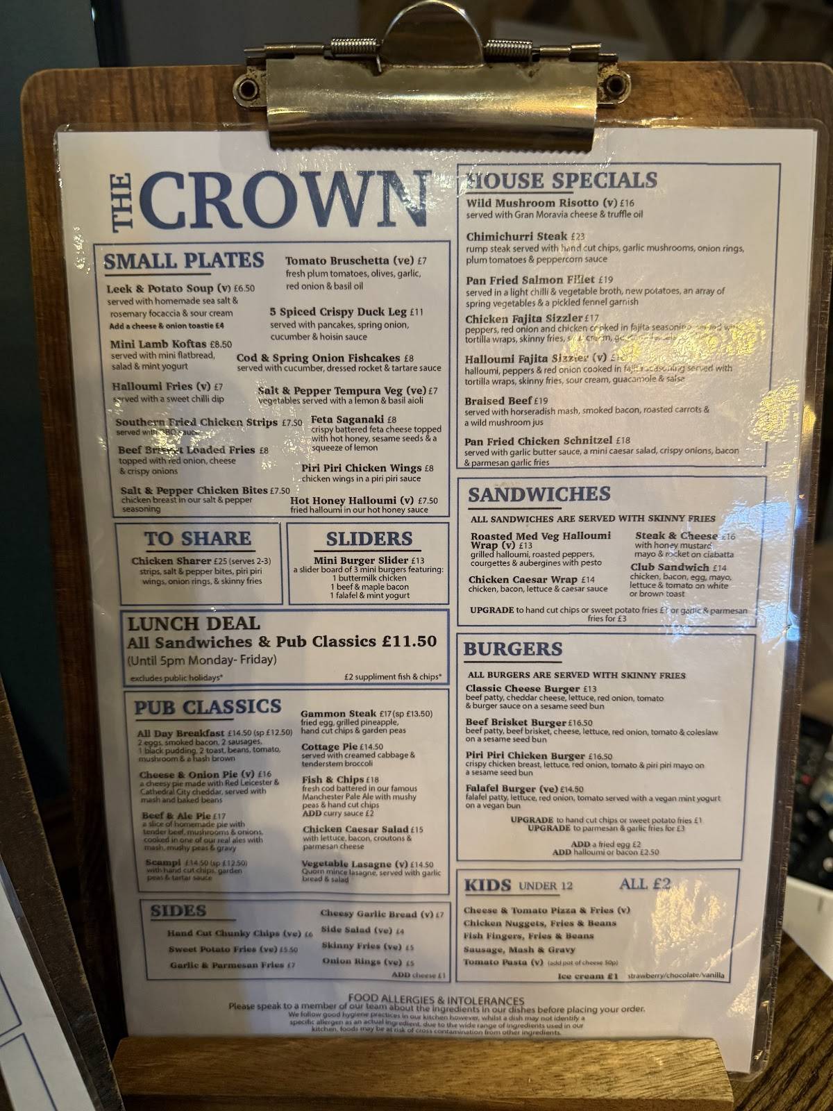 The Crown меню