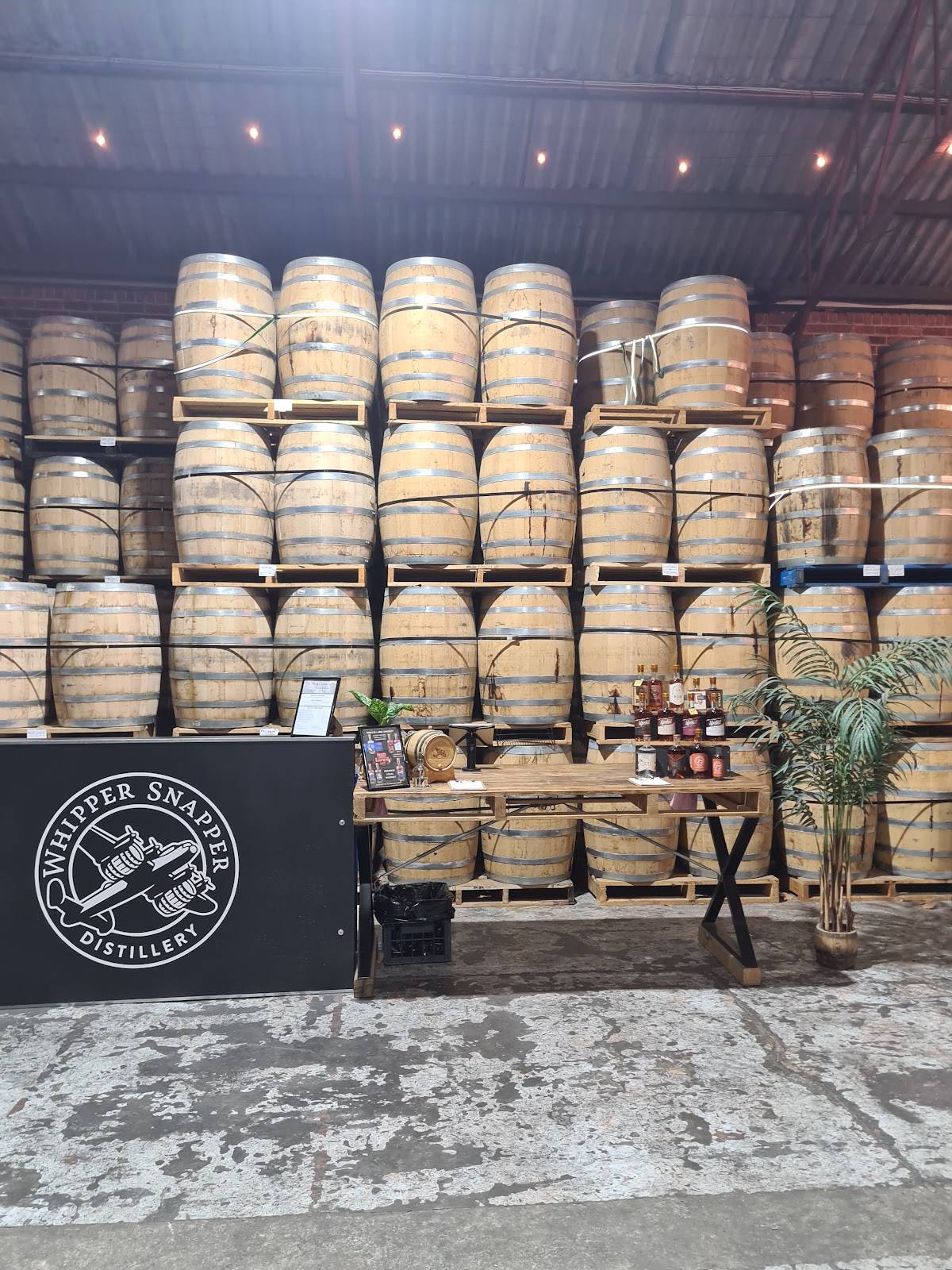 Whipper Snapper Distillery меню