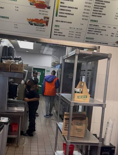 Wingstop меню