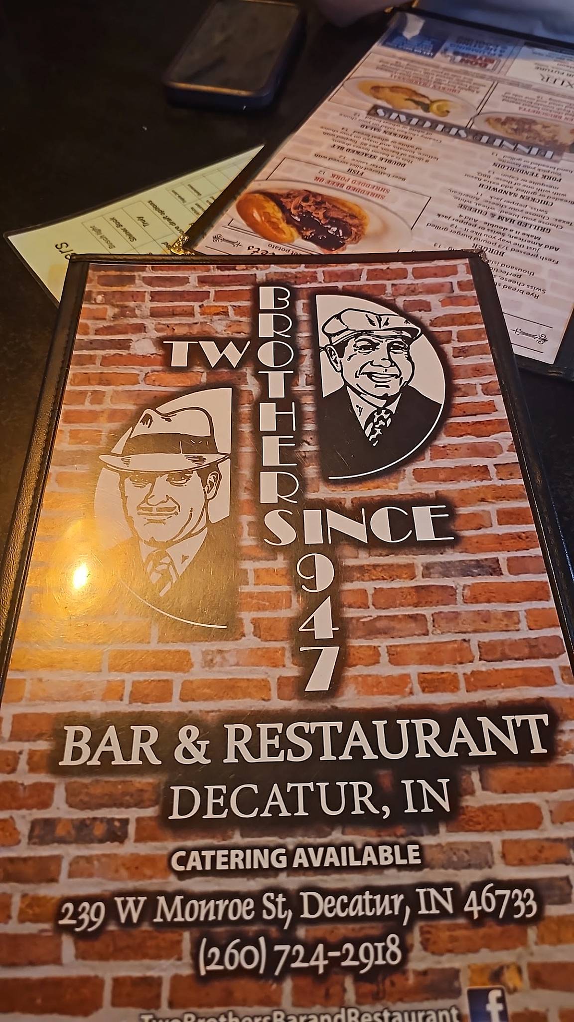 2 Brothers Bar & Restaurant меню