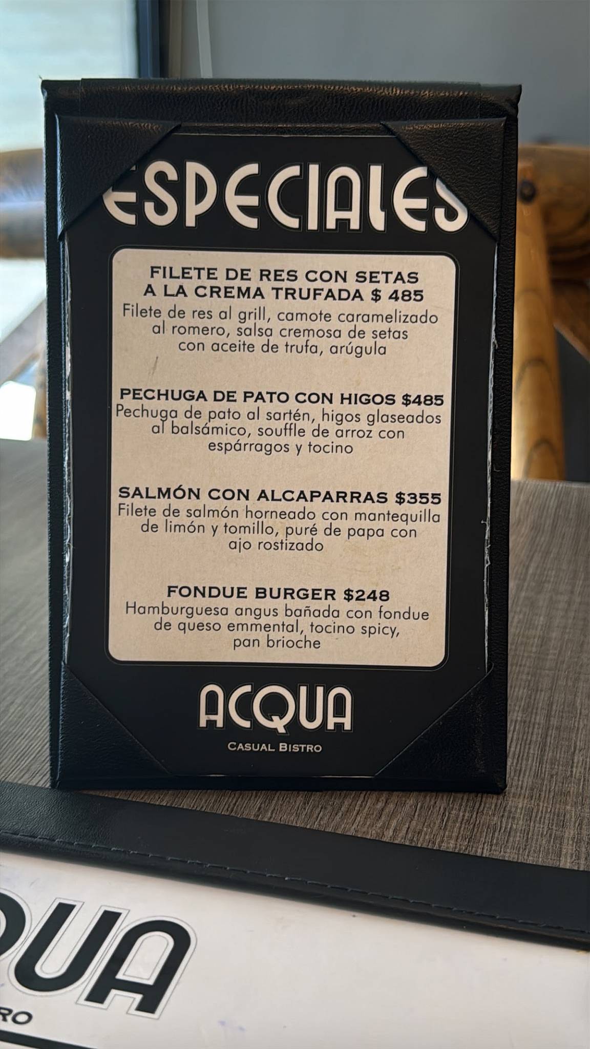 Acqua меню