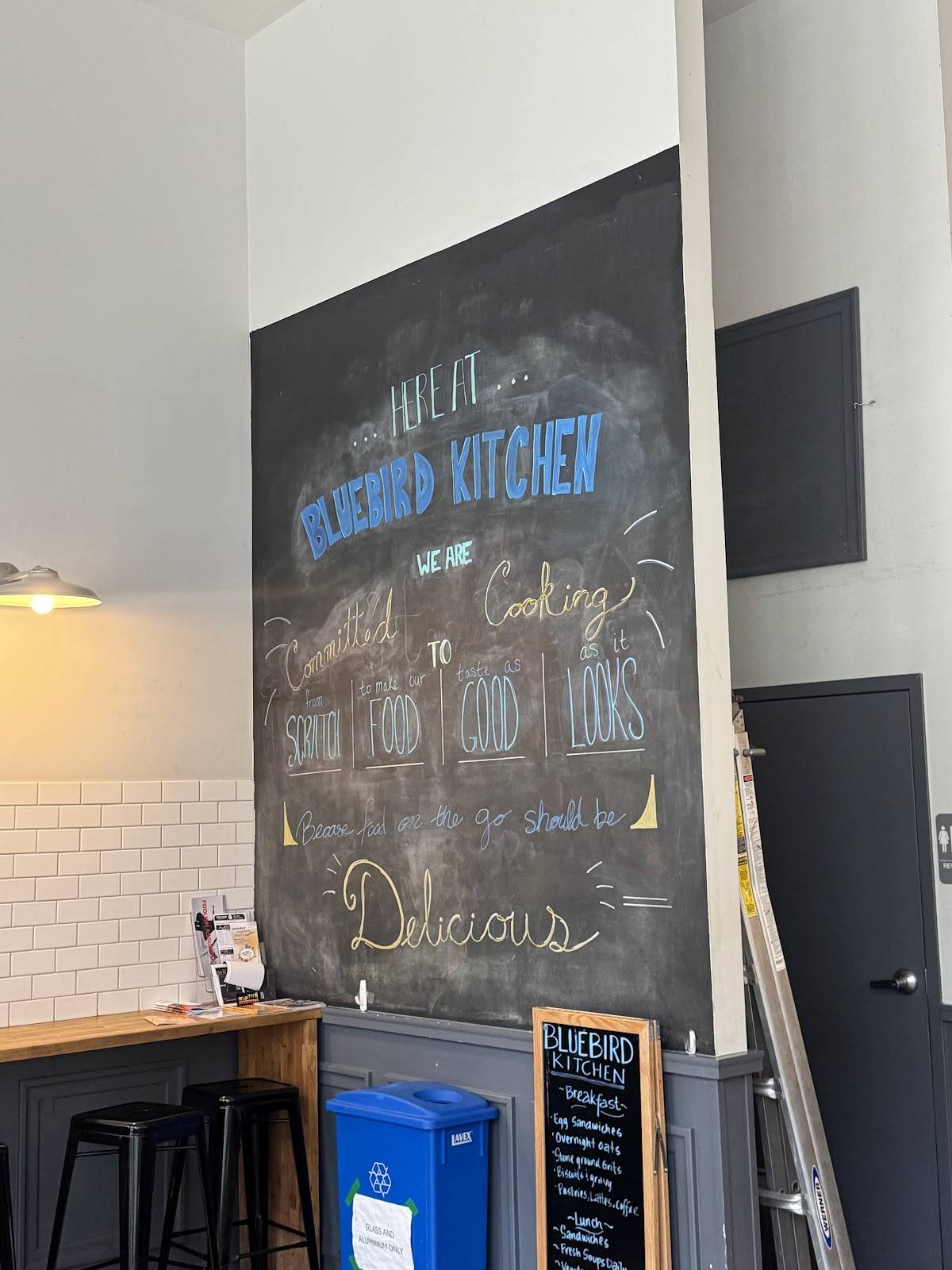 Bluebird Kitchen меню