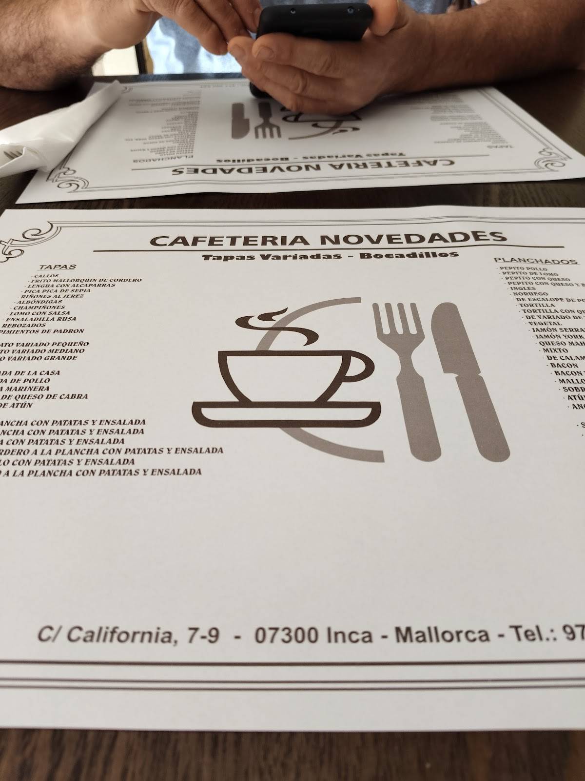 Cafeteria Novedades меню
