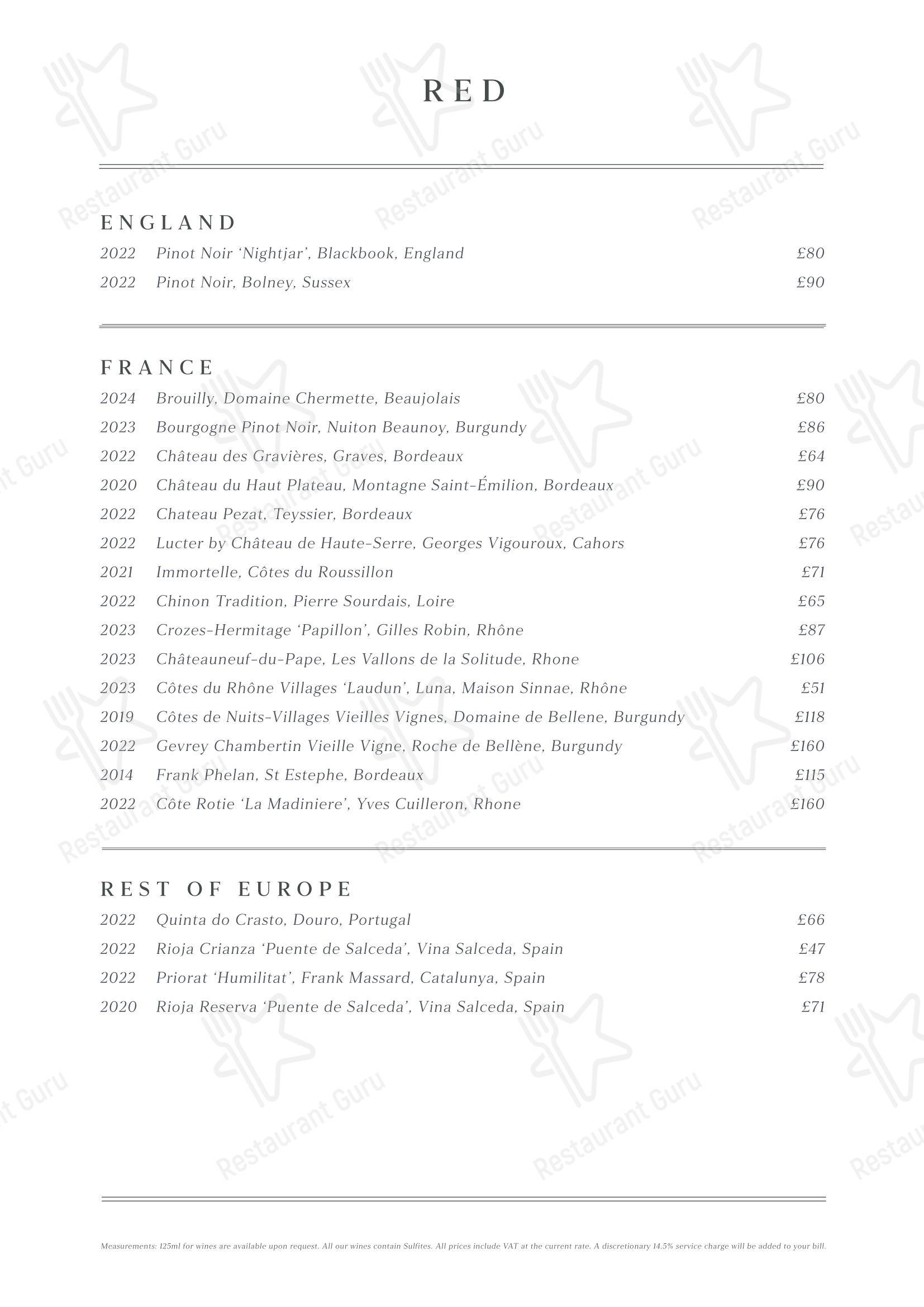 Wine Menu паба и бара Fiume в Лондоне