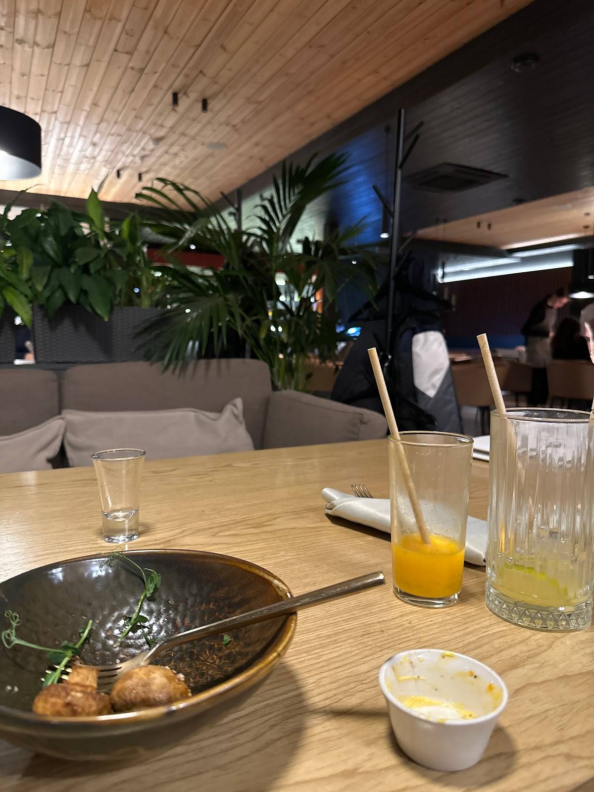Караоке Garden Bar + Летние веранды Garden Terrace меню