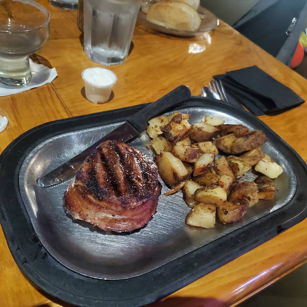 The Prime Rib меню