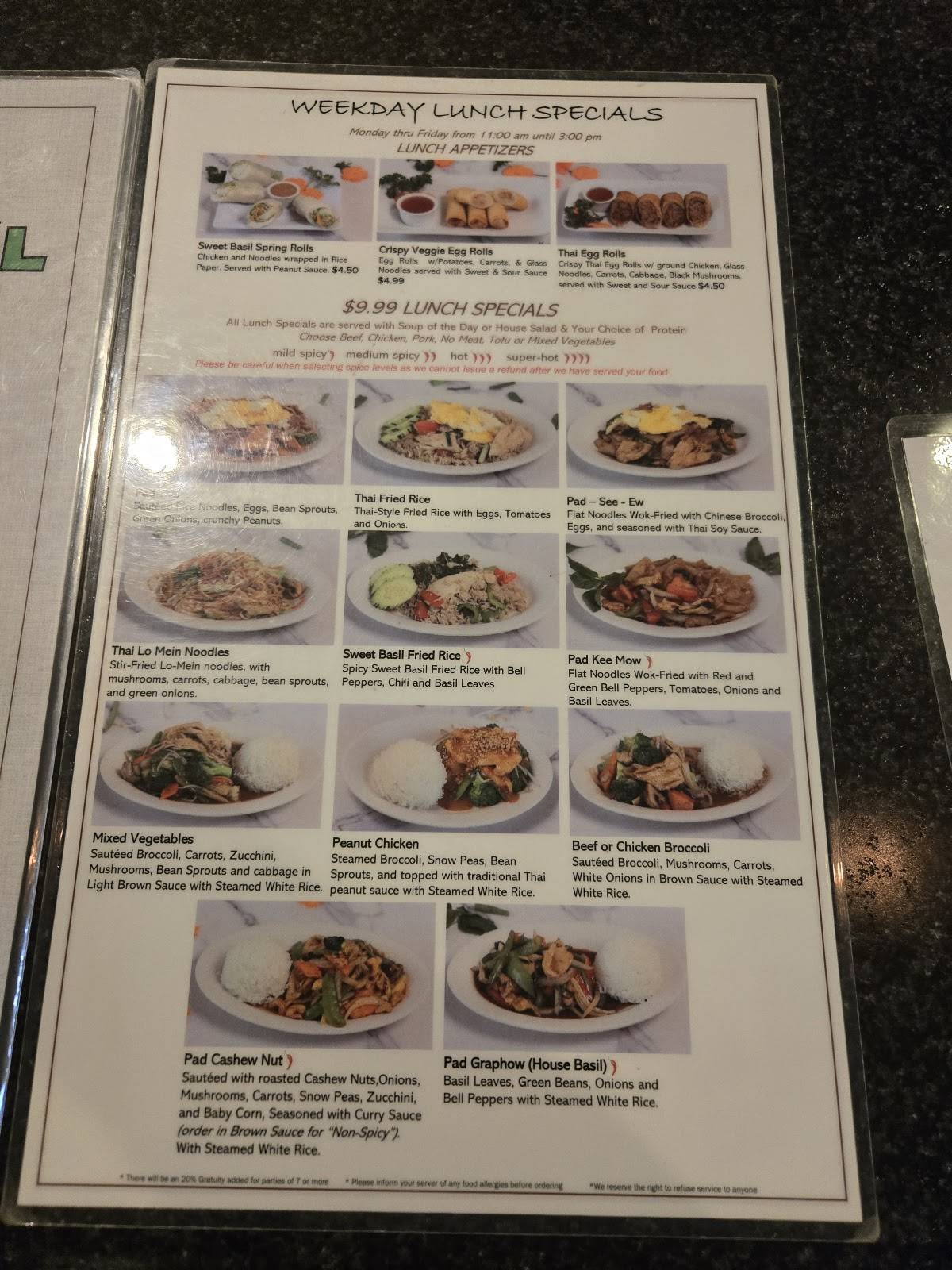 Sweet Basil Thai Cuisine меню