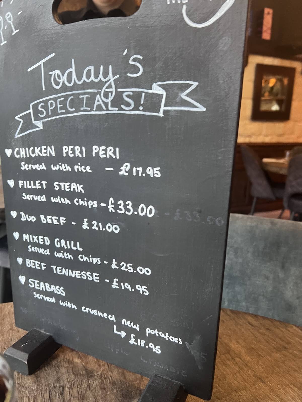 The Cadeby Pub & Restaurant меню