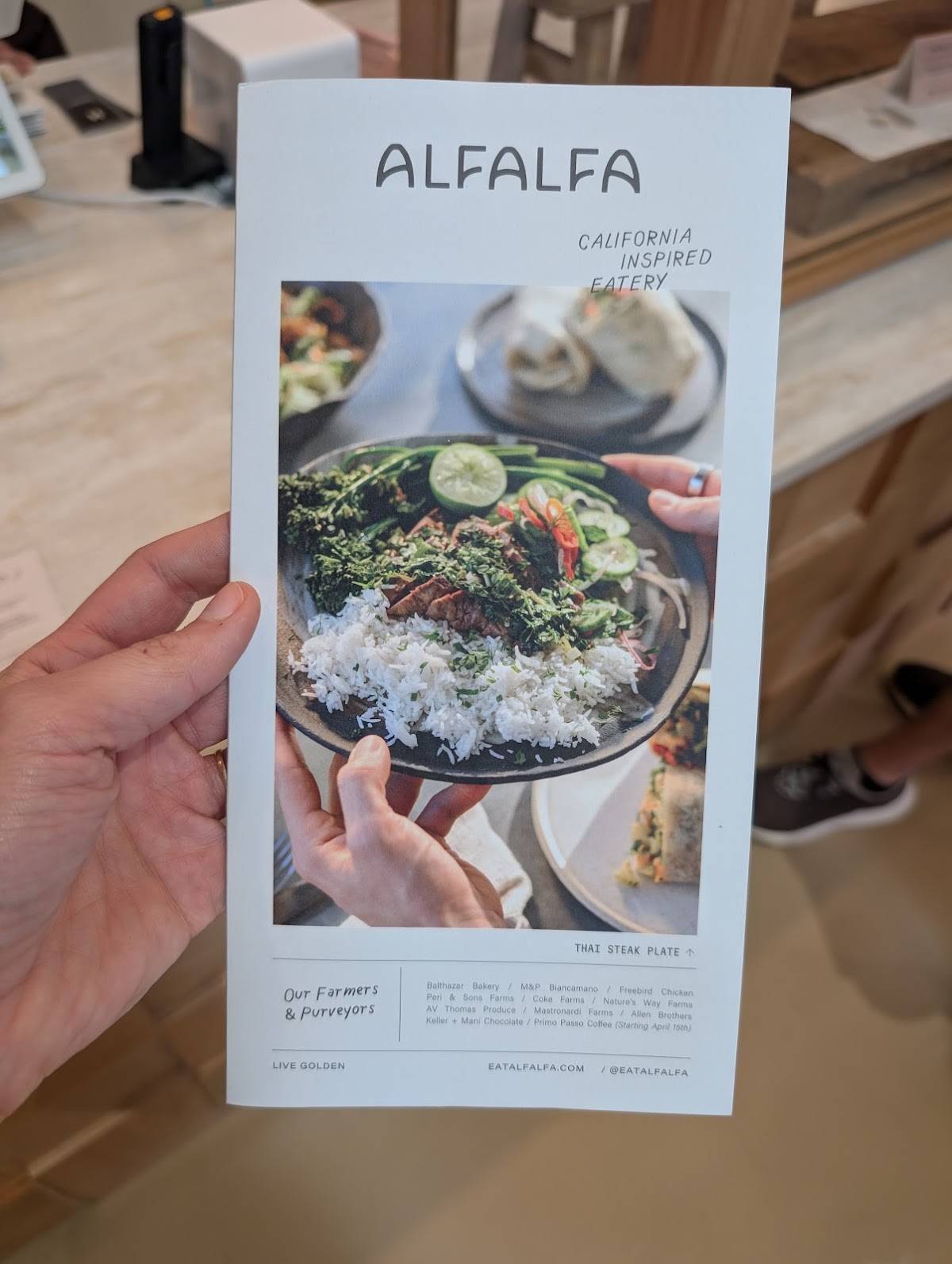 Alfalfa меню