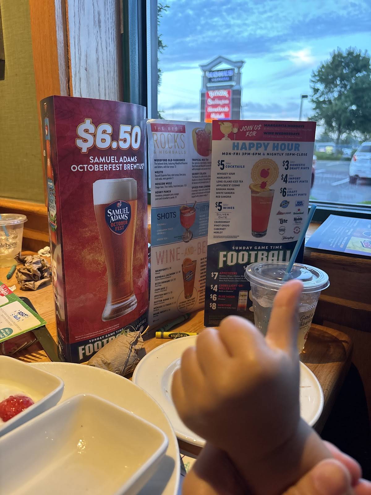 Applebee's Grill + Bar меню