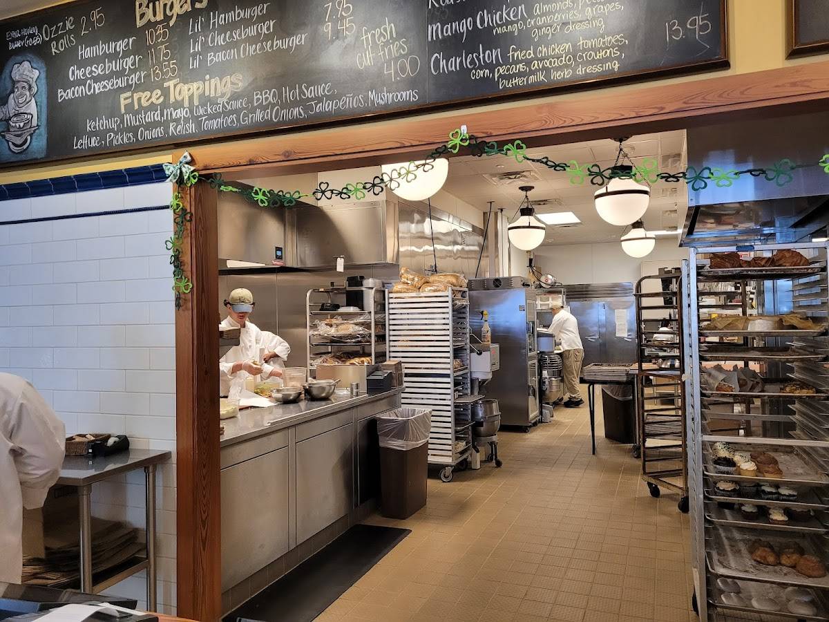 Best Buns Bakery & Burgers меню