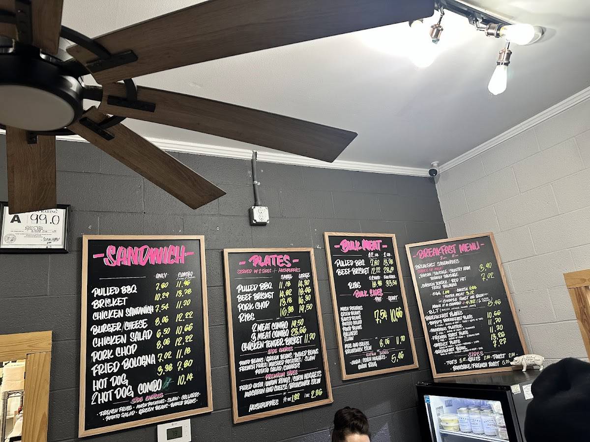 Byrd's BBQ Restaurant & Catering меню