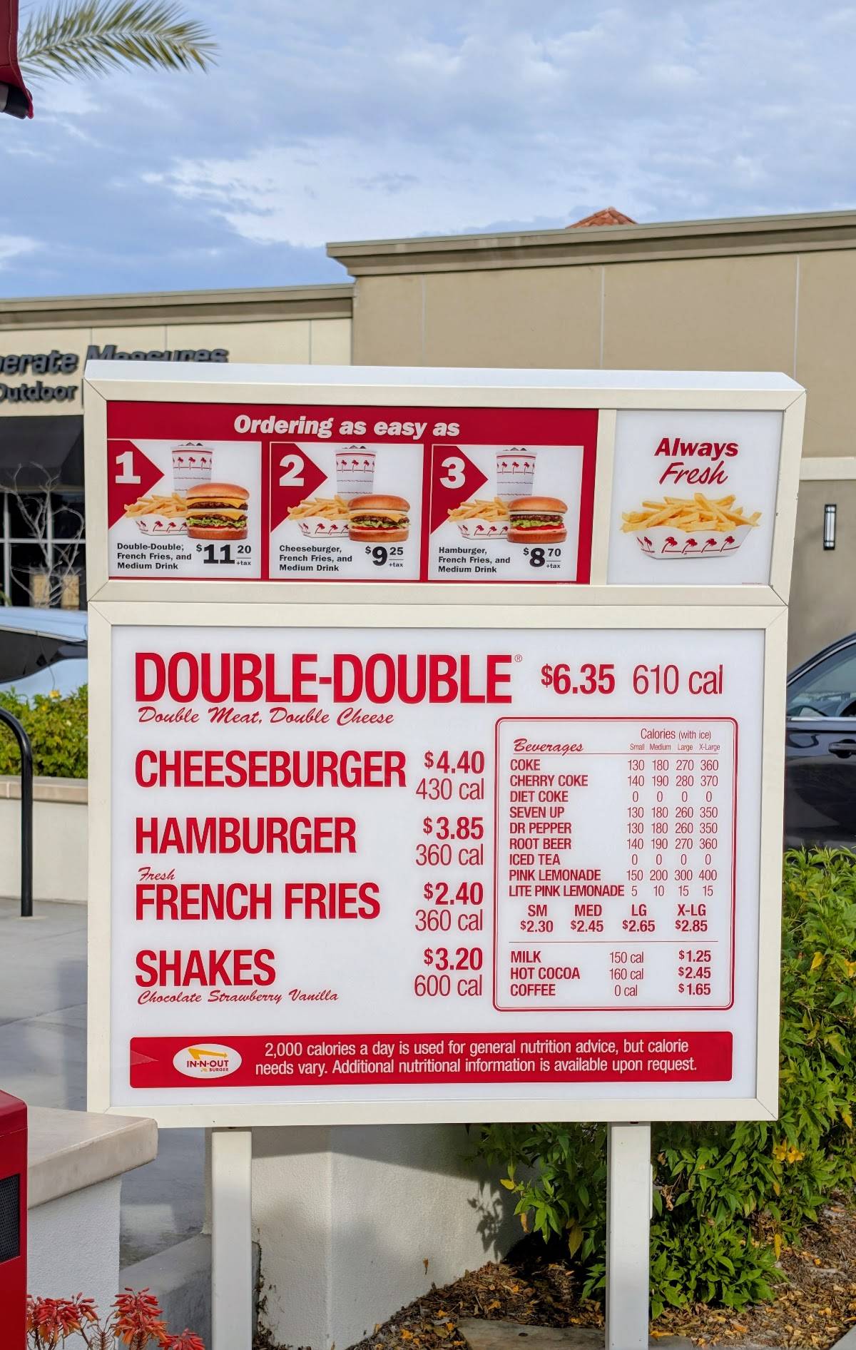 In-N-Out Burger меню