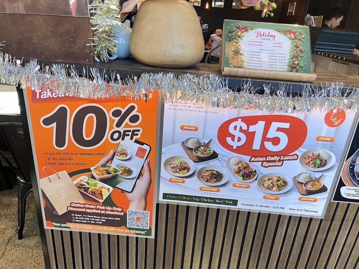 Leaf in Nowra, Modern Thai & Asian Restaurant меню
