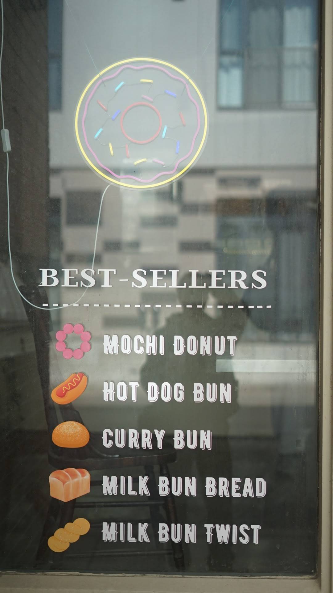 Momoco Donuts меню