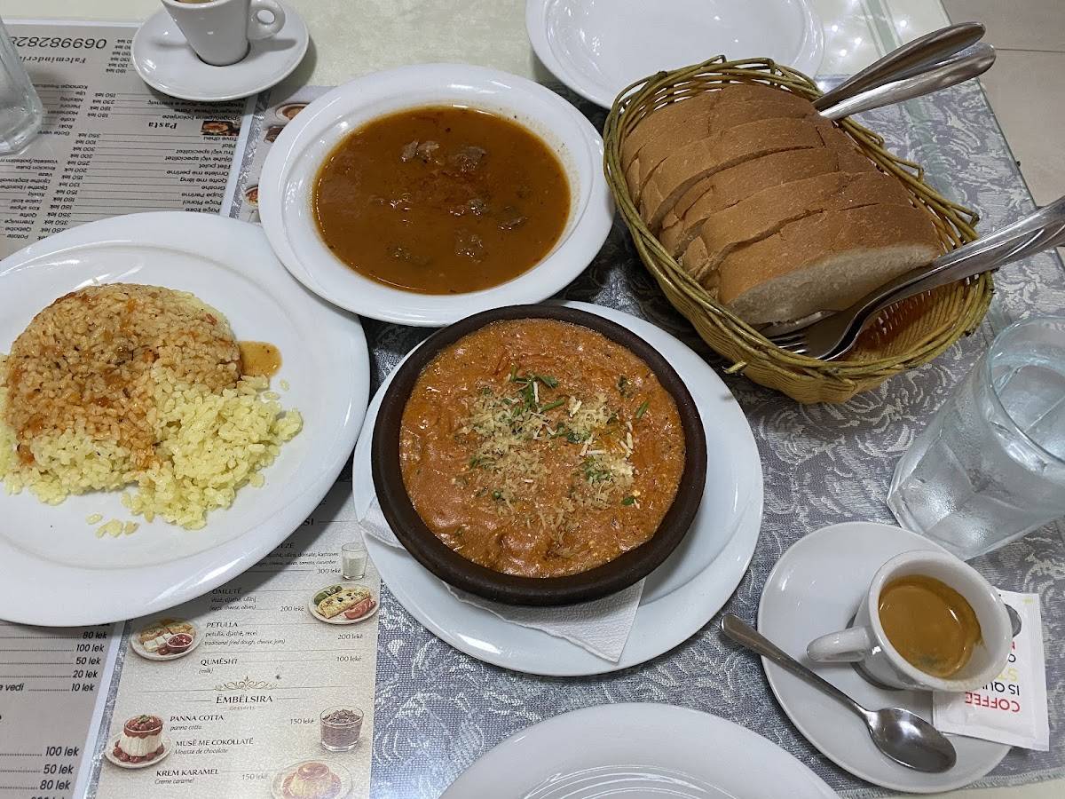Shkreli Restaurant меню