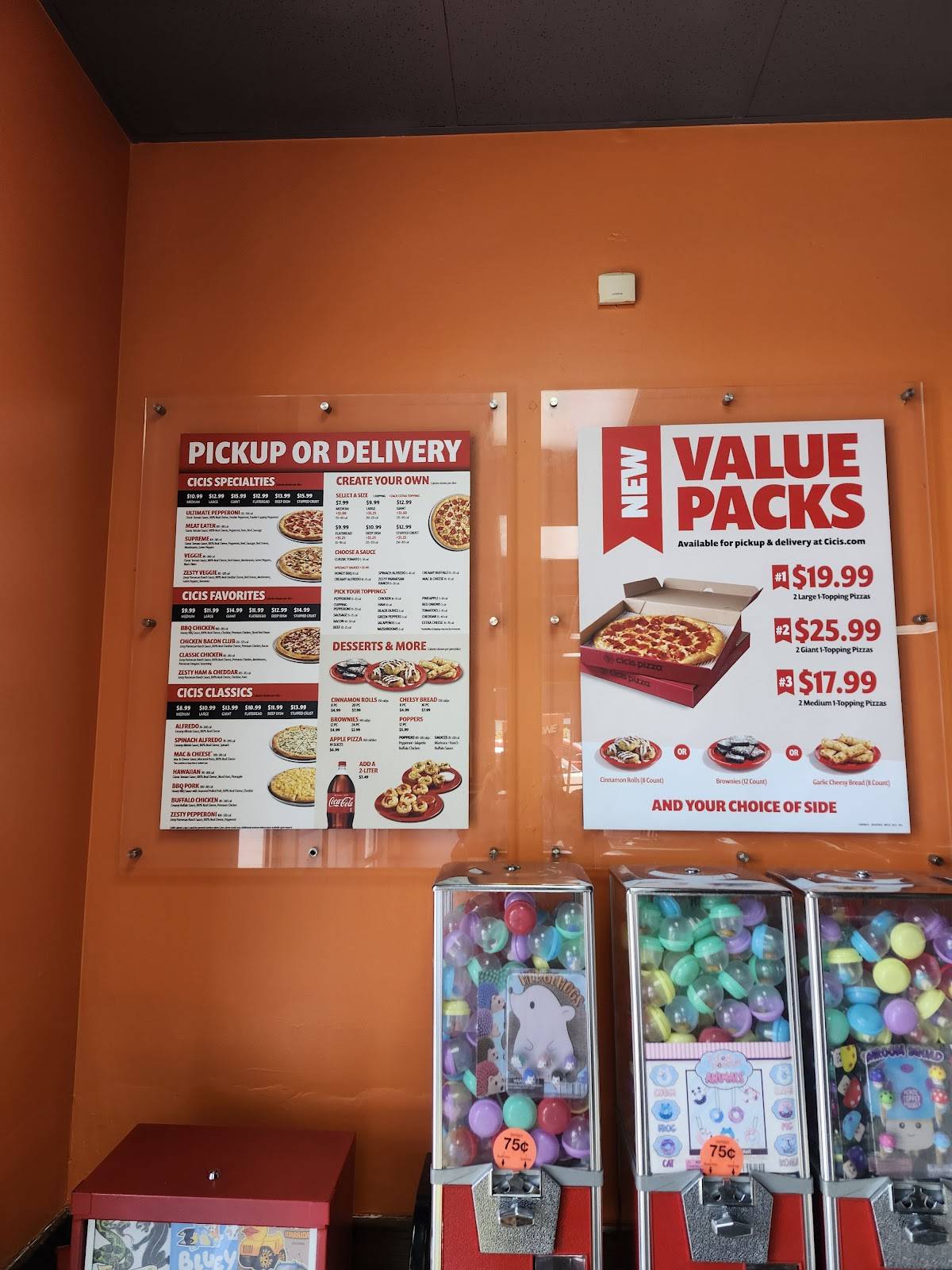 Cicis Pizza меню