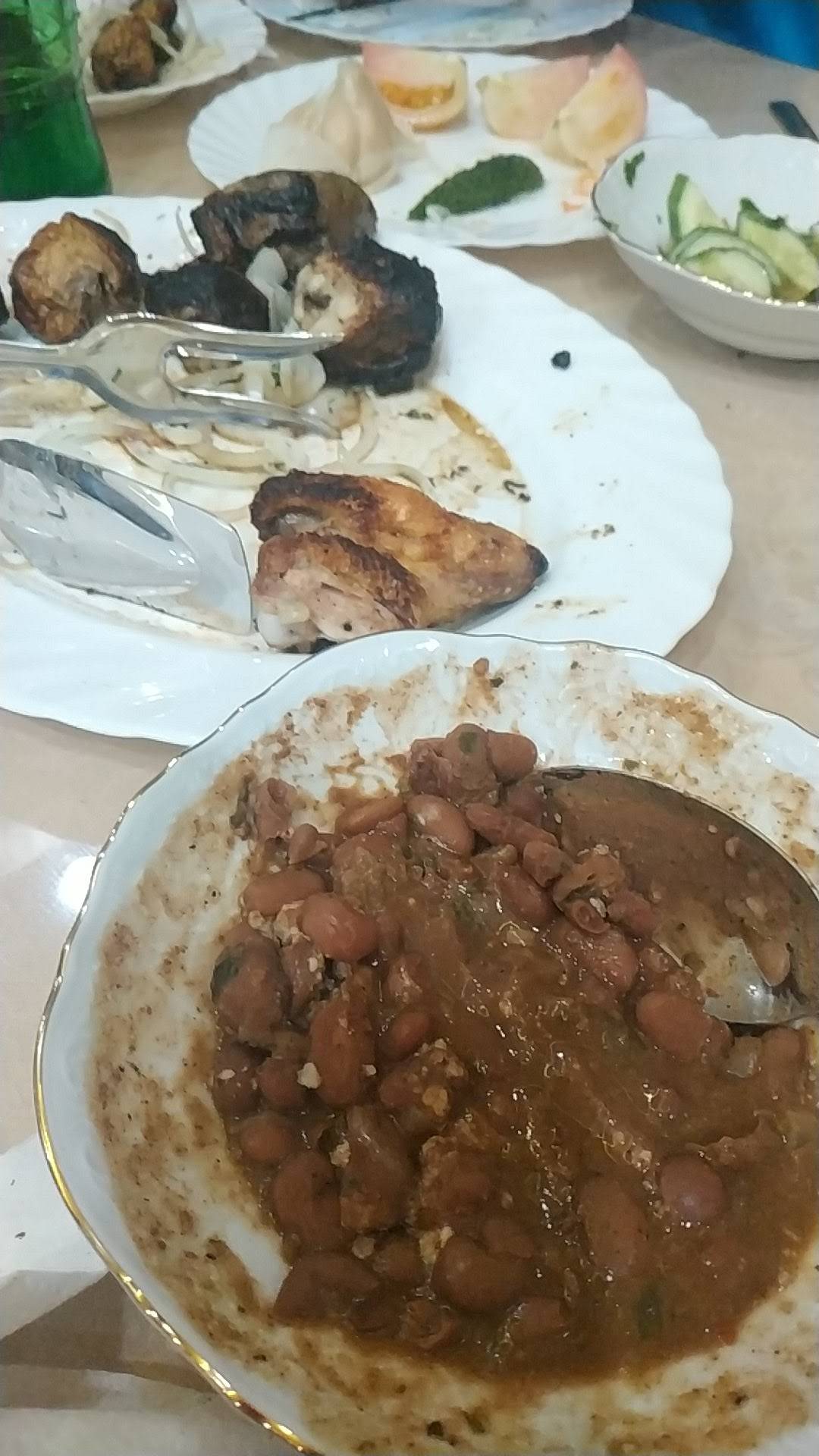 У Сухумского меню