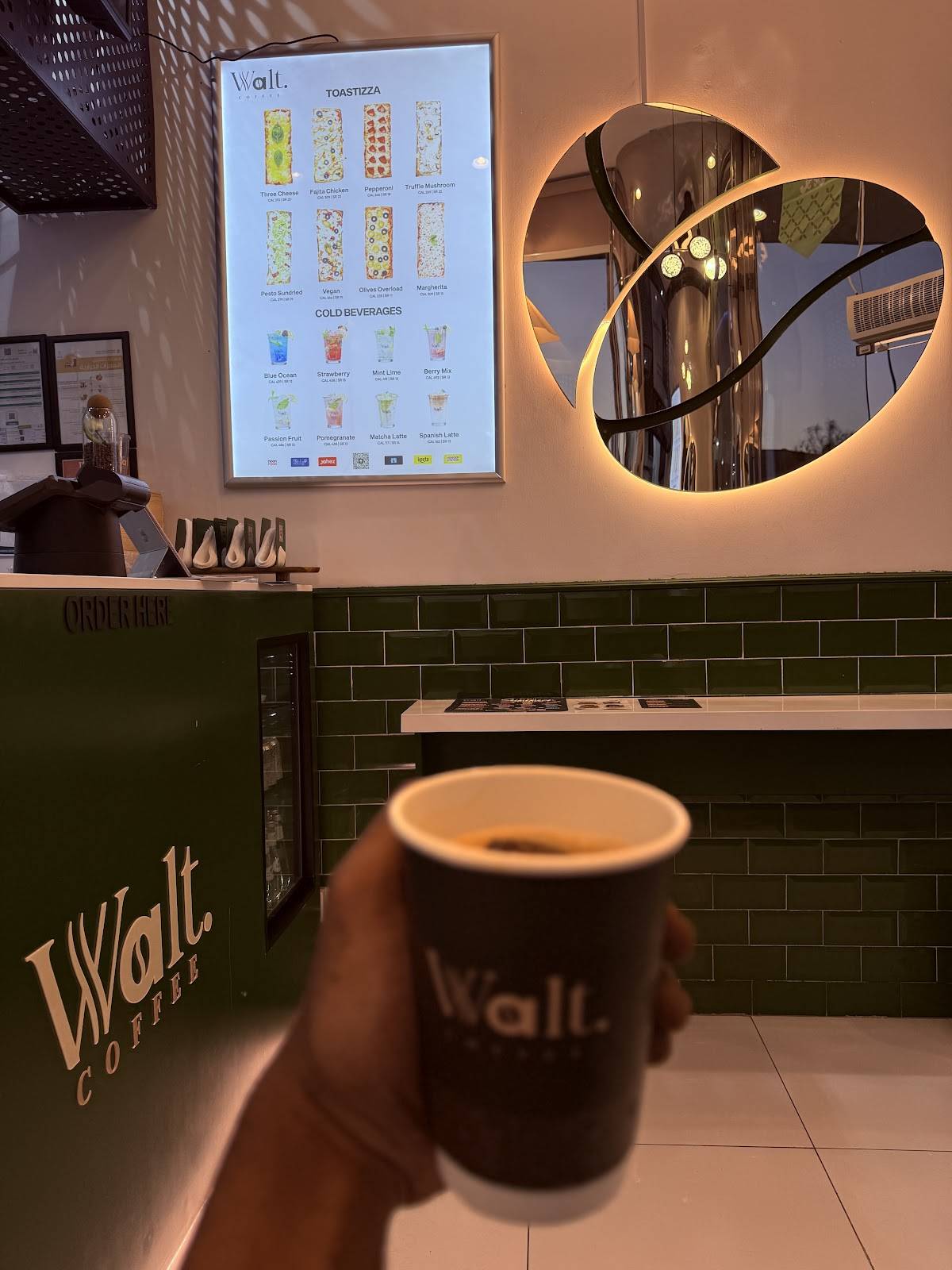 Walt. меню