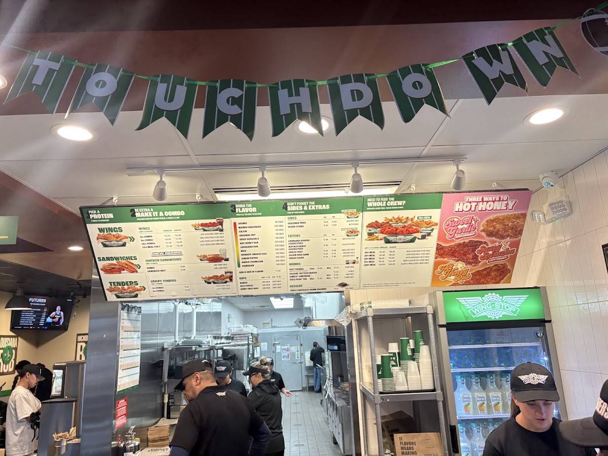 Wingstop меню