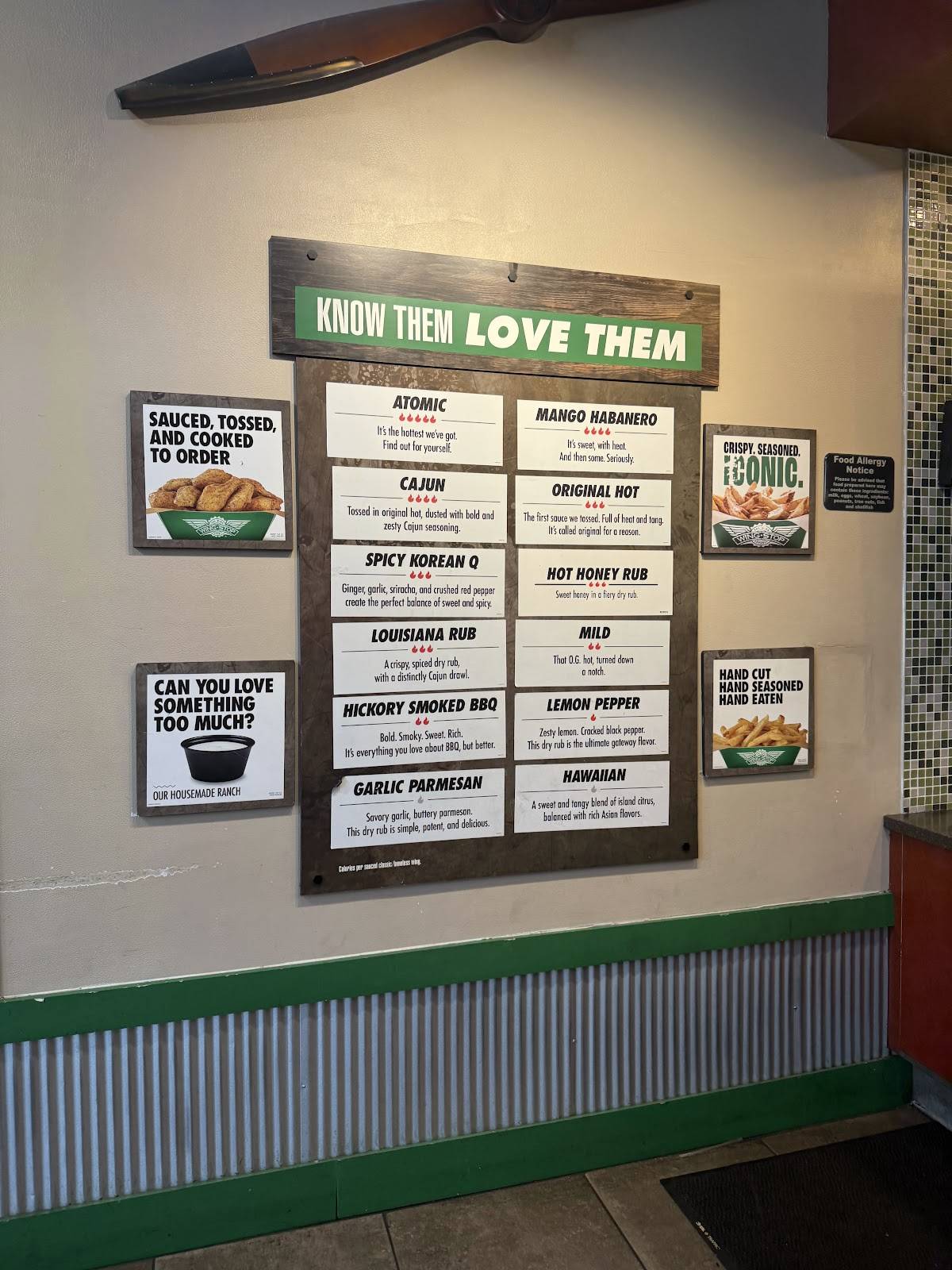 Wingstop меню