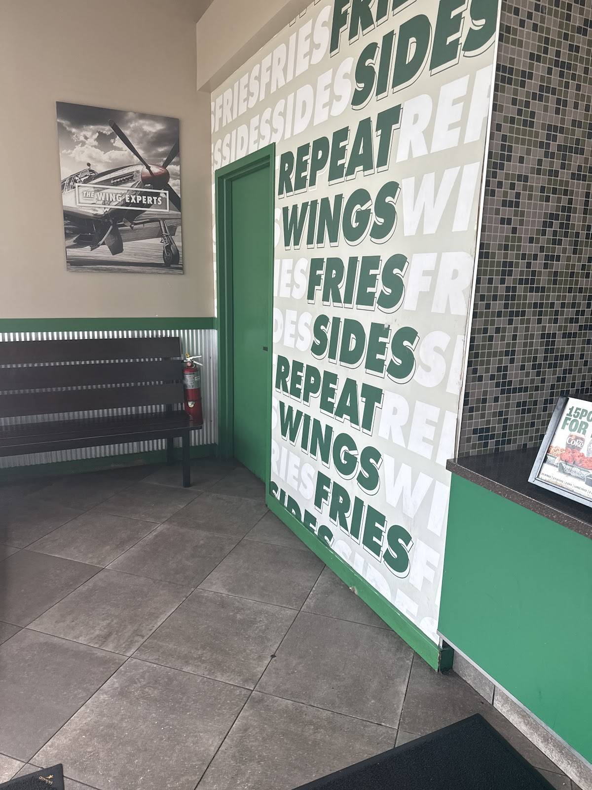Wingstop меню