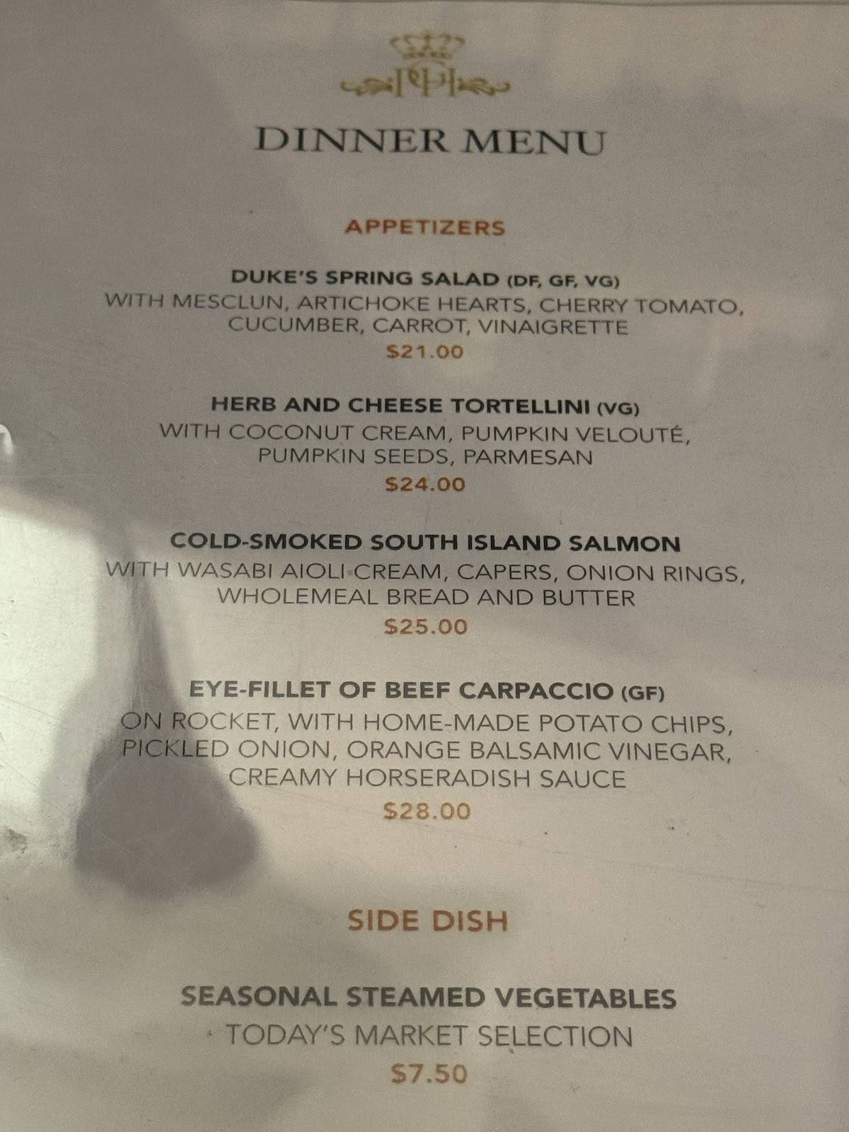 Duke's Restaurant & Bar меню