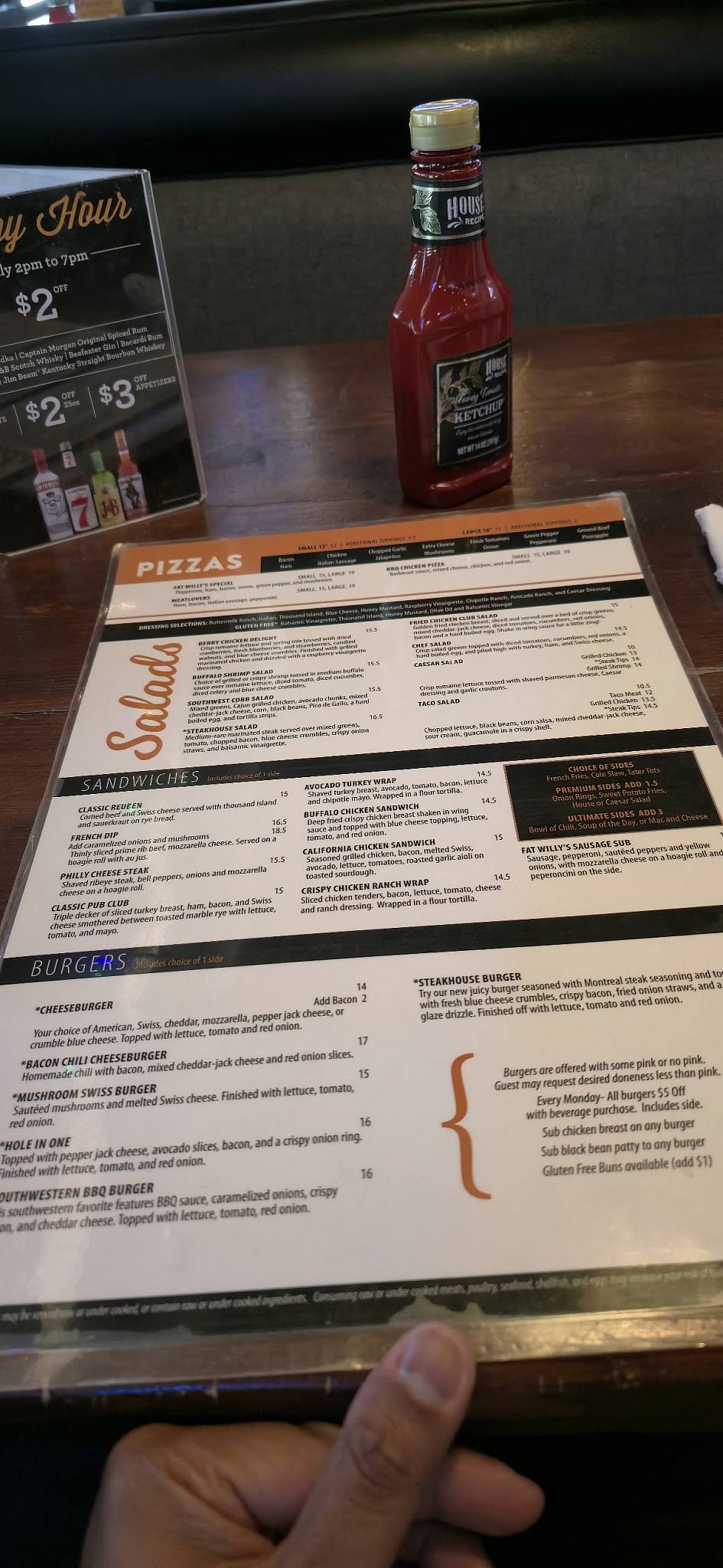 Fat Willy's Williams Field Rd & Gilbert Rd меню