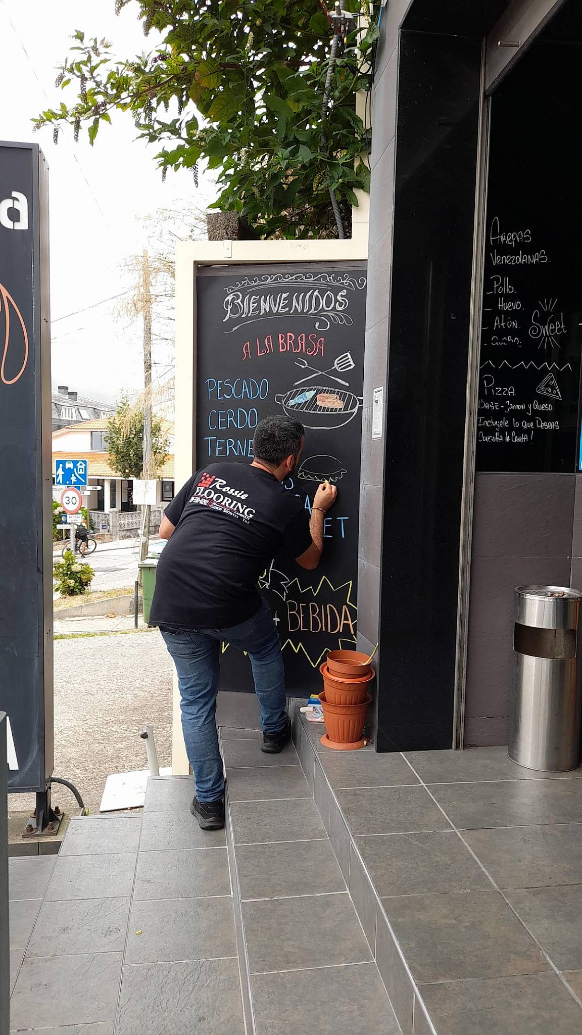 Restaurante Aparrilla do Angueira меню