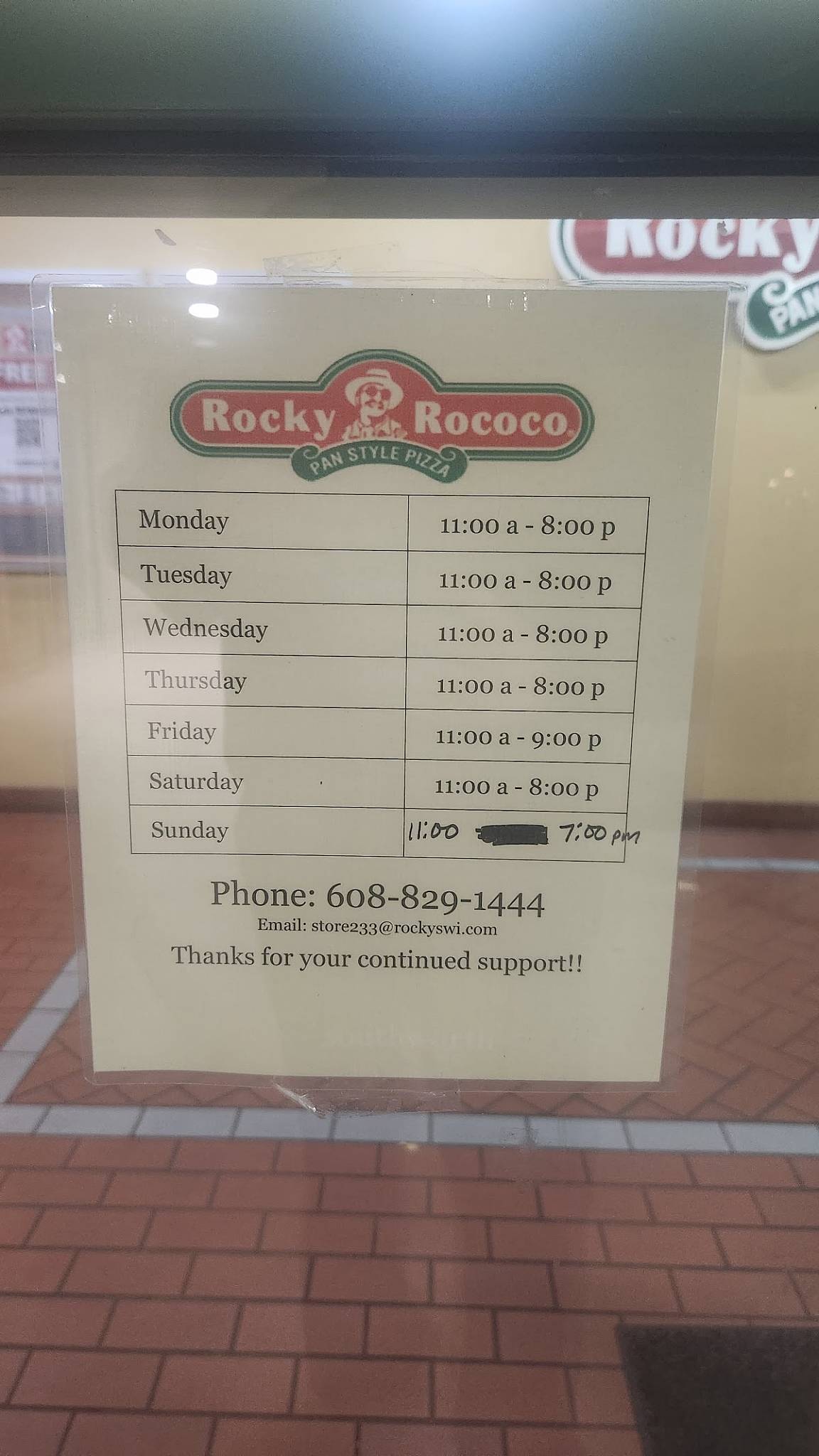 Rocky Rococo Pan Style Pizza меню
