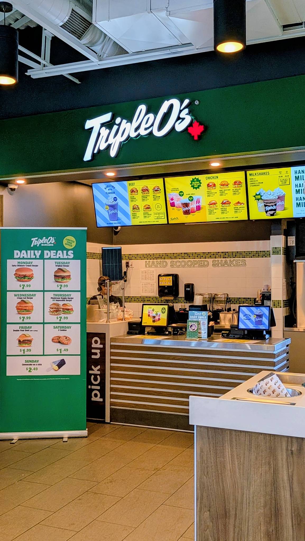 Triple O's Colborne меню