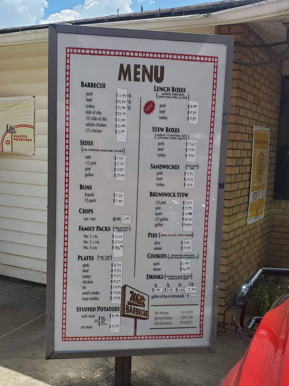 Whitt's Barbecue меню
