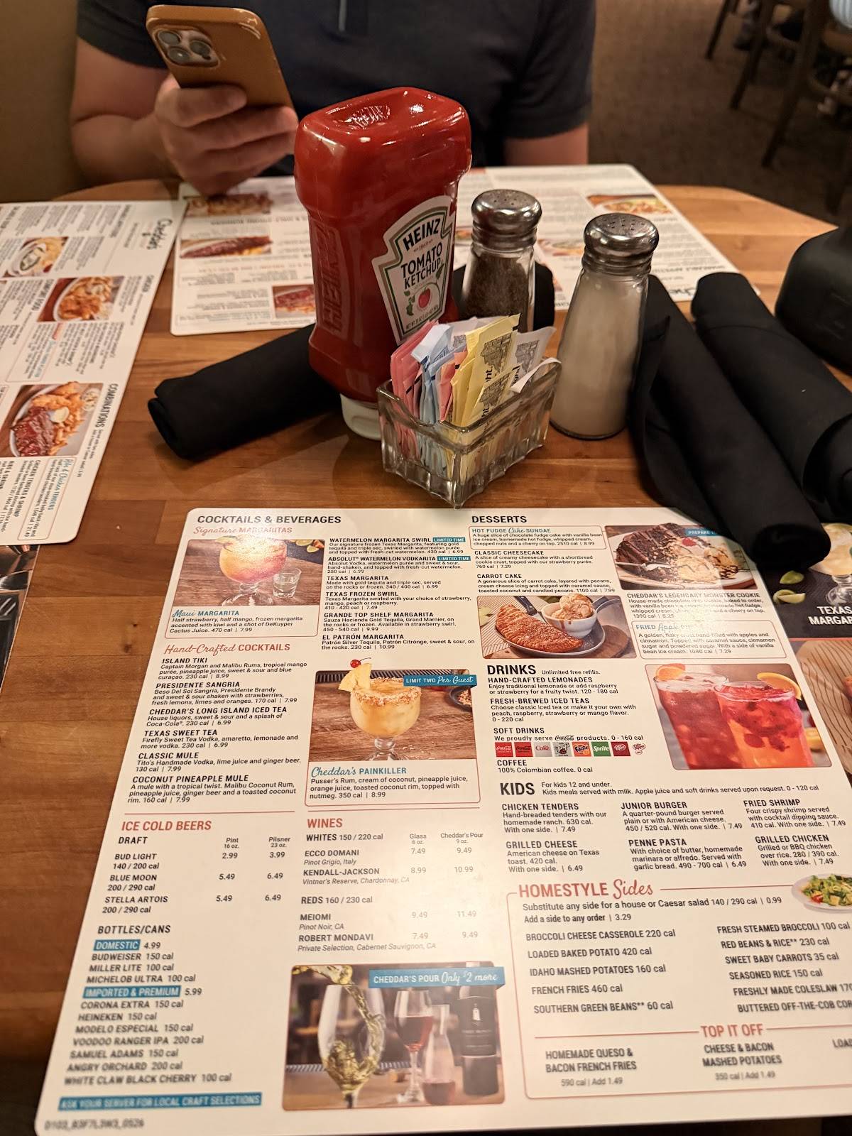 Cheddar's Scratch Kitchen меню