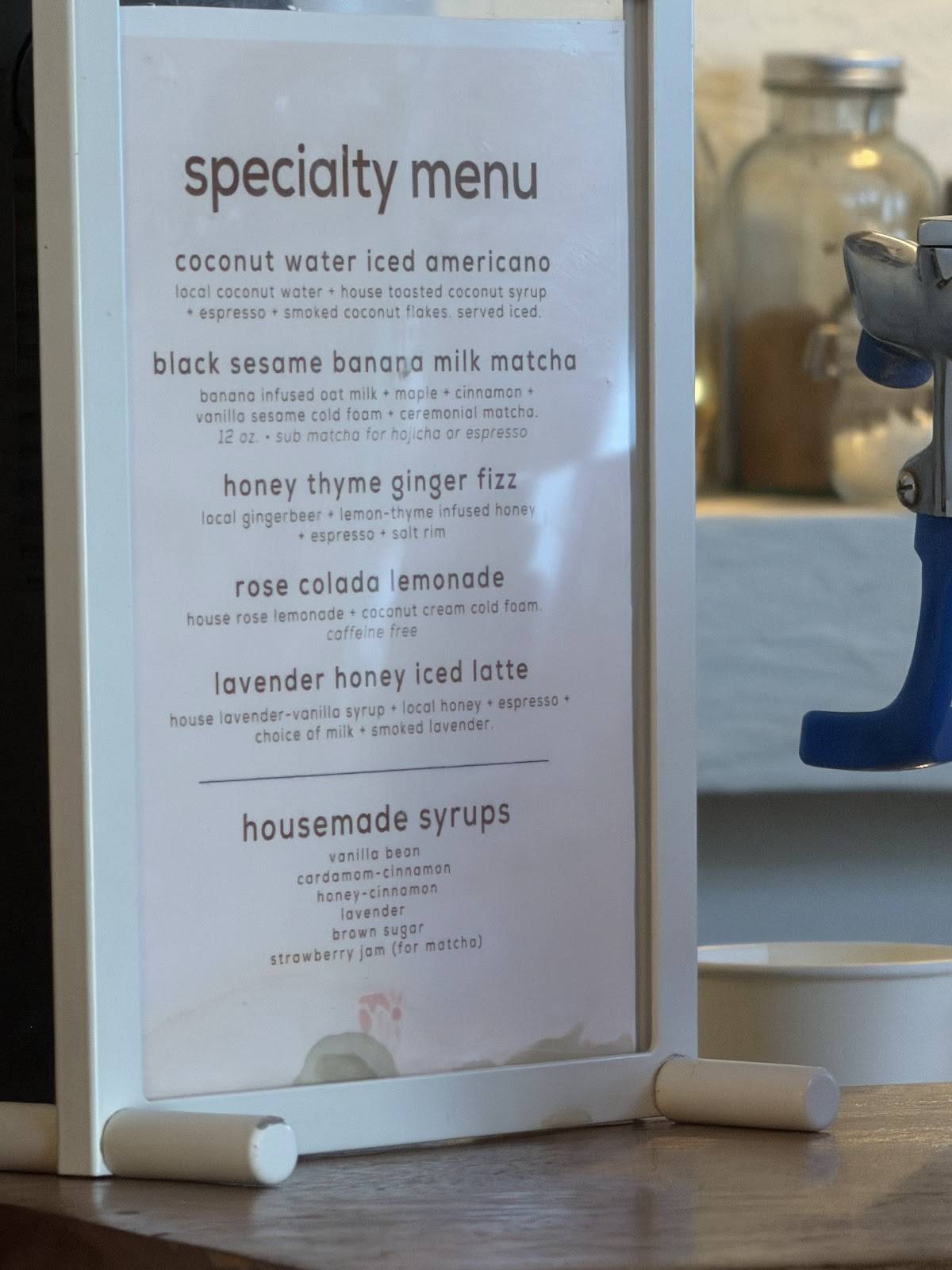 Isla Made Local Goods + Cafe меню