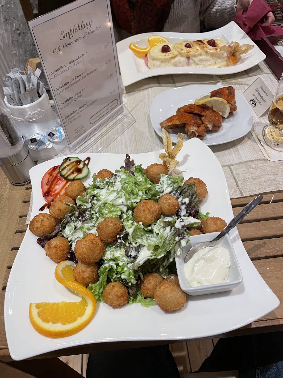 LeCavalier Café Bistrorante меню