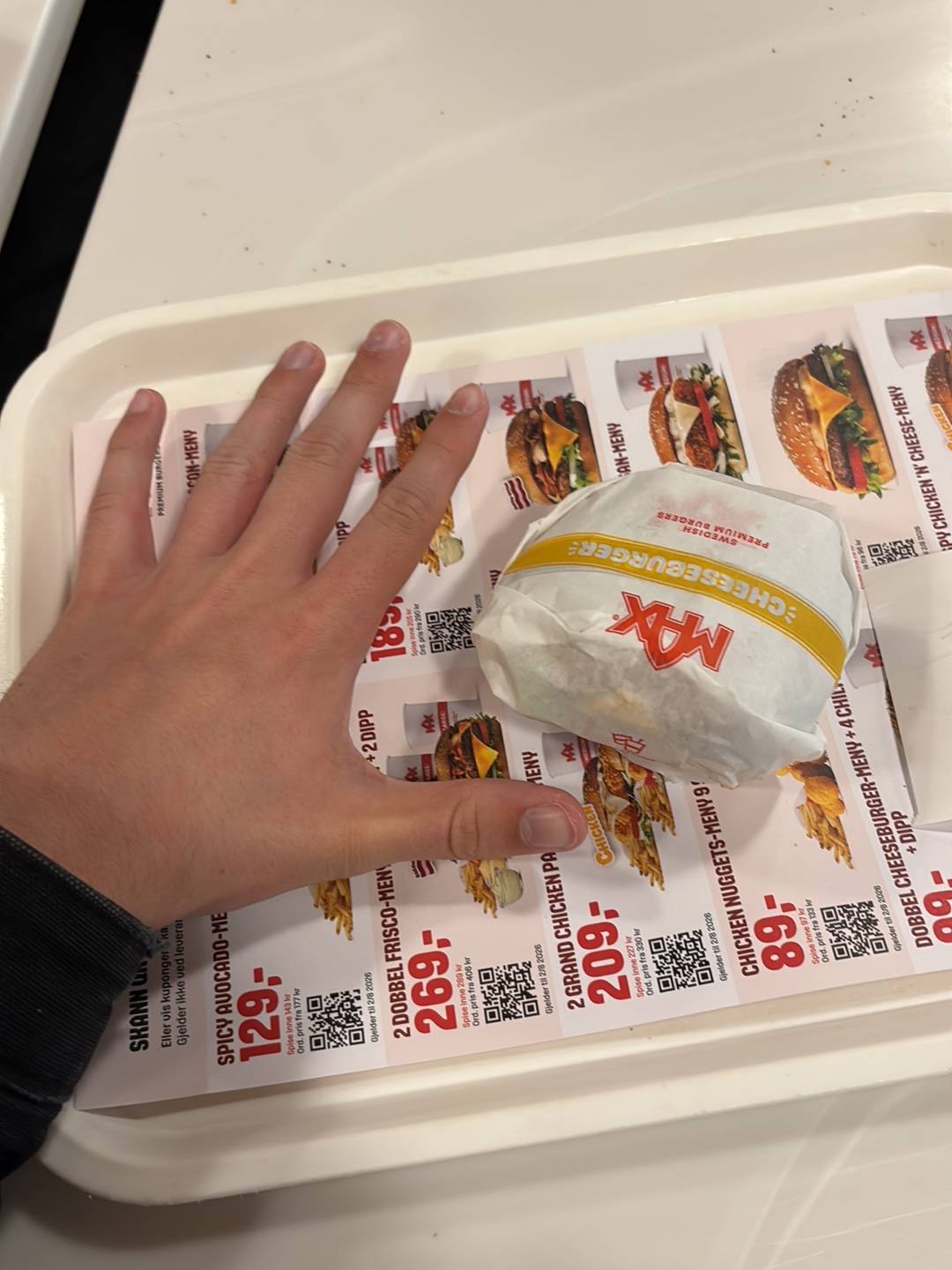 MAX Burgers меню