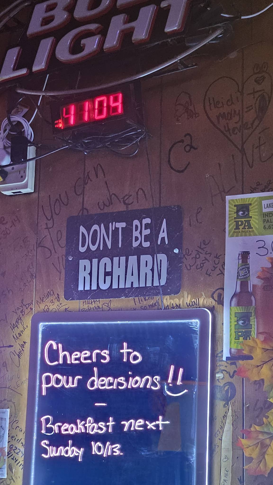 Red's Bar меню
