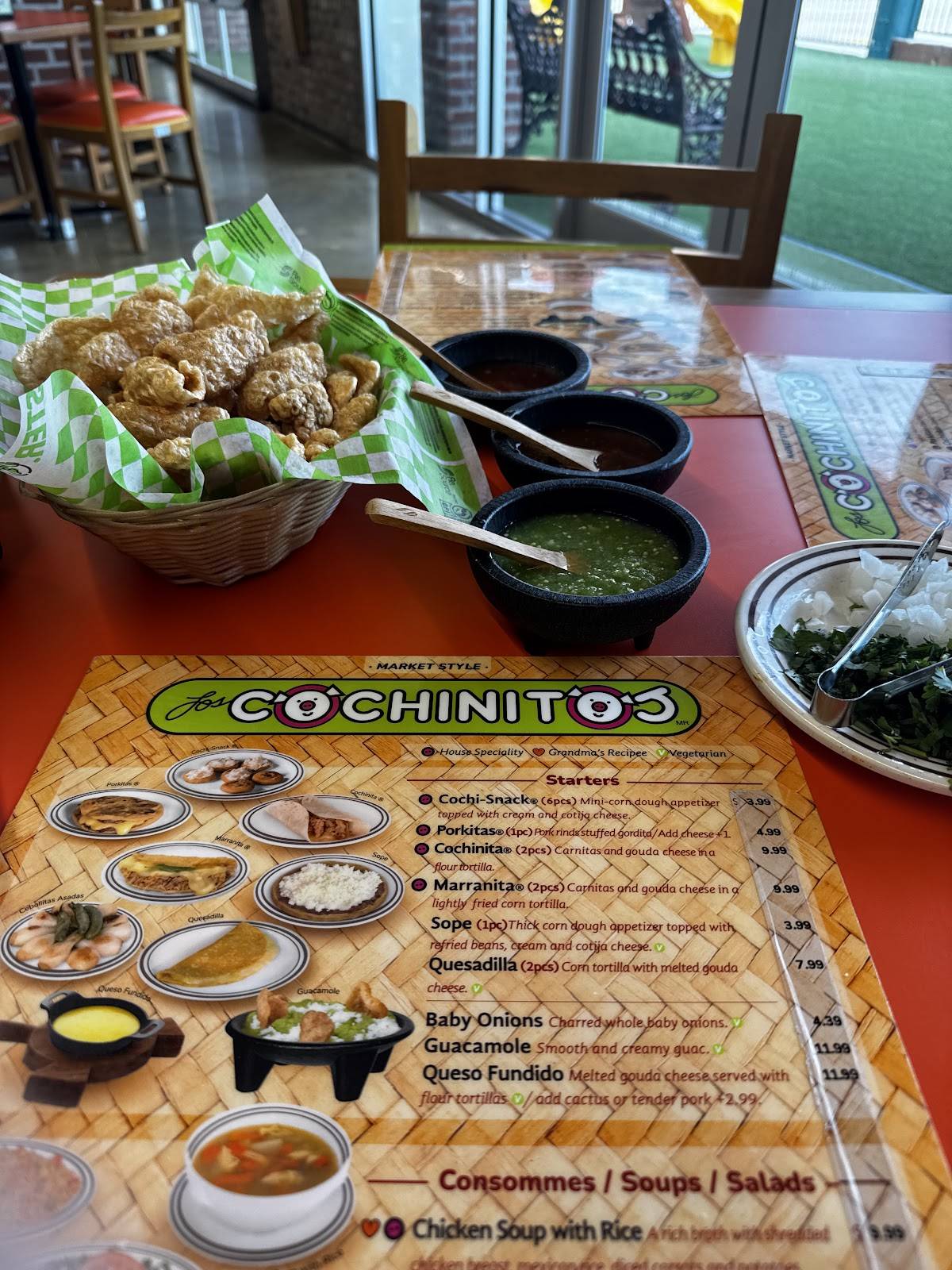 Los Cochinitos (Spring) меню