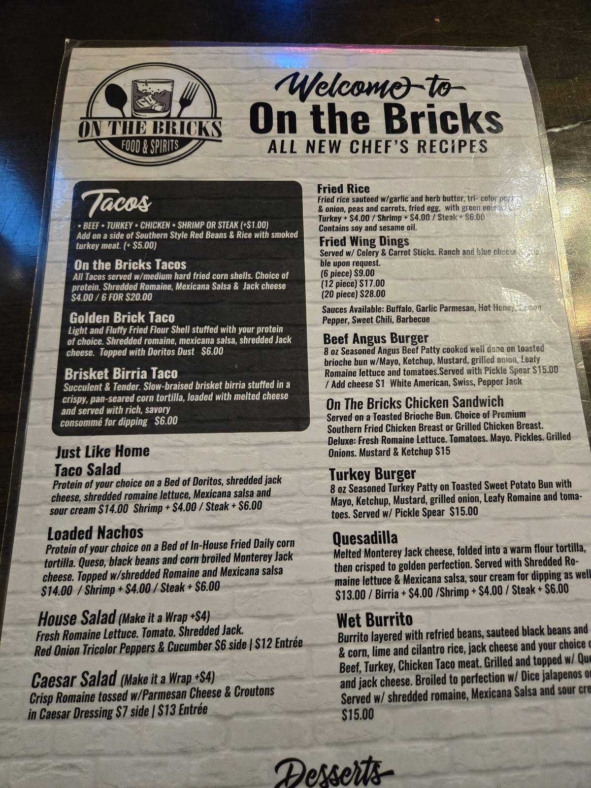 On The Bricks Food and Spirits меню