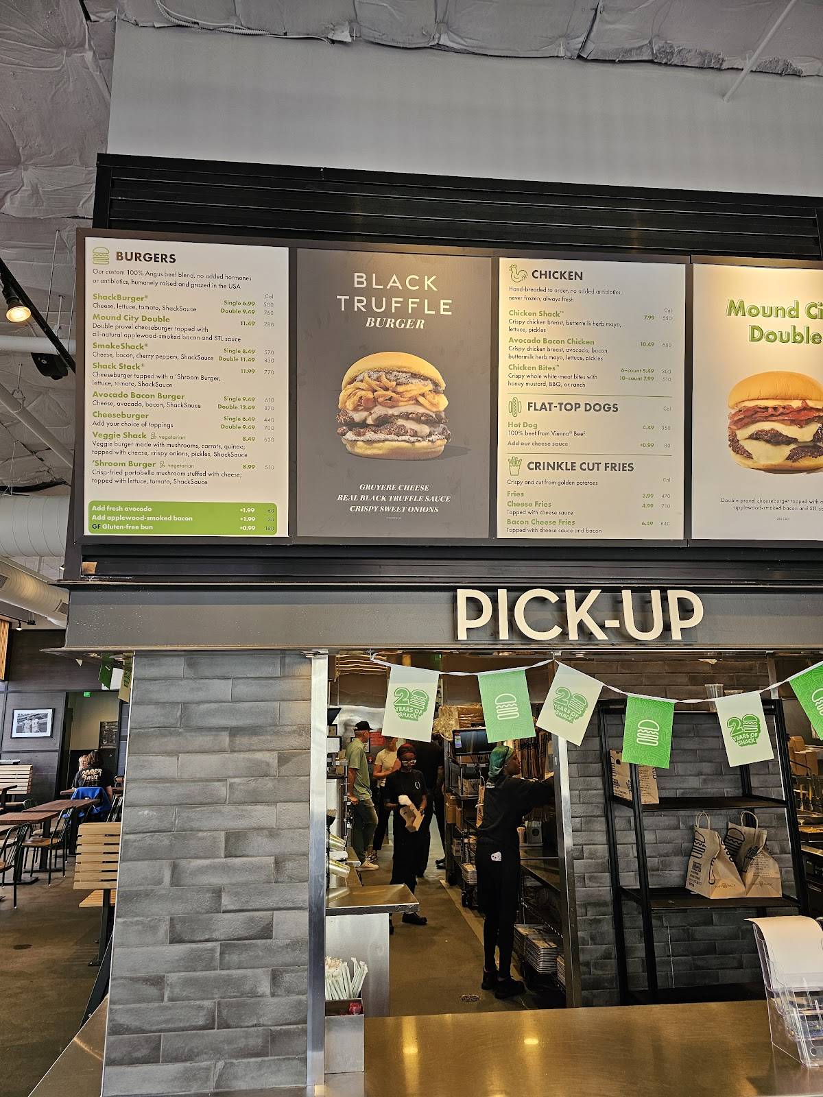 Shake Shack Central West End меню